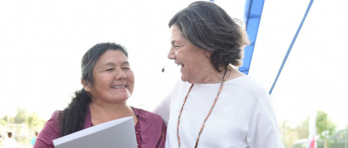 600 familias de conjunto habitacional La Hondonada recibieron las escrituras de sus viviendas