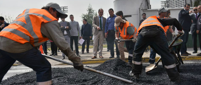 Minvu presenta nueva ley que permite acelerar reparación de hoyos de emergencia en calles y veredas