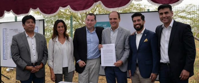 Minvu firma convenio con Codelco para el diseño del parque Oasis en Calama