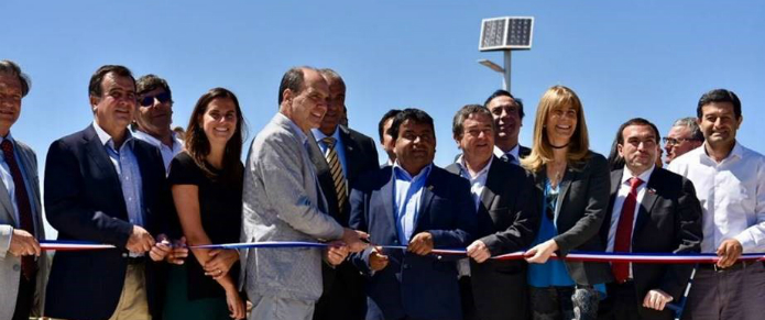 Ministro de Vivienda y Urbanismo inaugura primera etapa del Parque Fluvial de Constitución