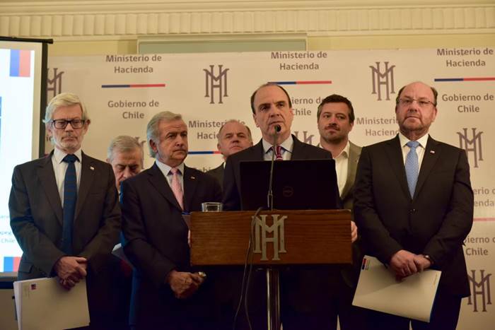 Ministro Cristián Monckeberg anuncia presupuesto histórico del Minvu para acelerar la economía