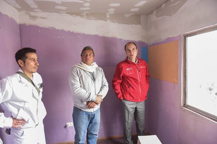 Ministro Cristián Monckeberg presenta Plan de Mejoramiento de “Casas Copeva”