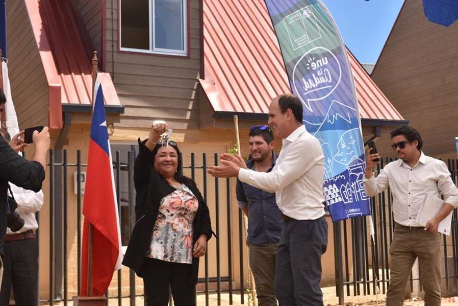 Avanza Reconstrucción en Santa Olga: Ministro Monckeberg entrega 270 viviendas para familias de Los Aromos