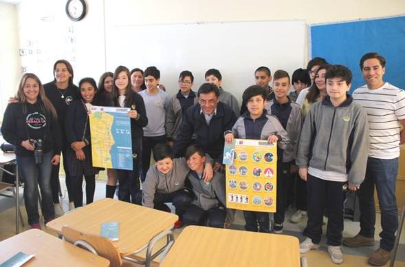 Minvu inició difusión de plan de ciclo rutas a comunidades educativas en el Colegio Adventista