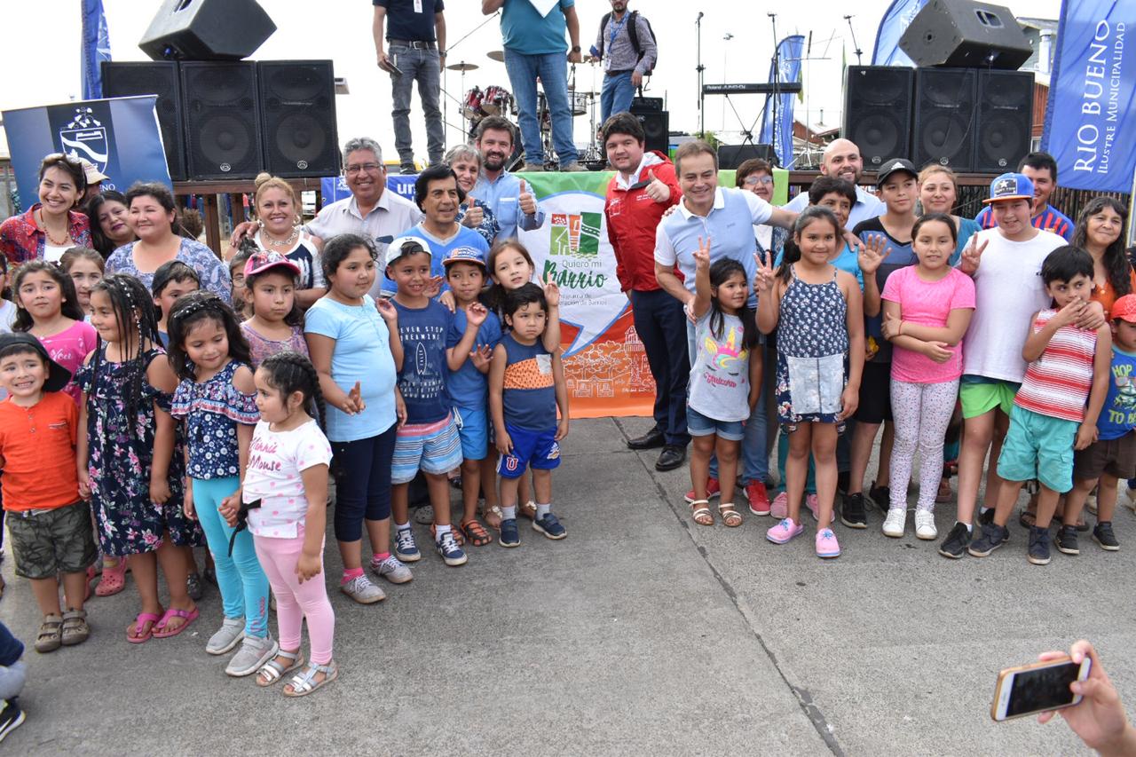 Con fiesta barrial se recibió al Programa Quiero Mi Barrio en la comuna de Río Bueno