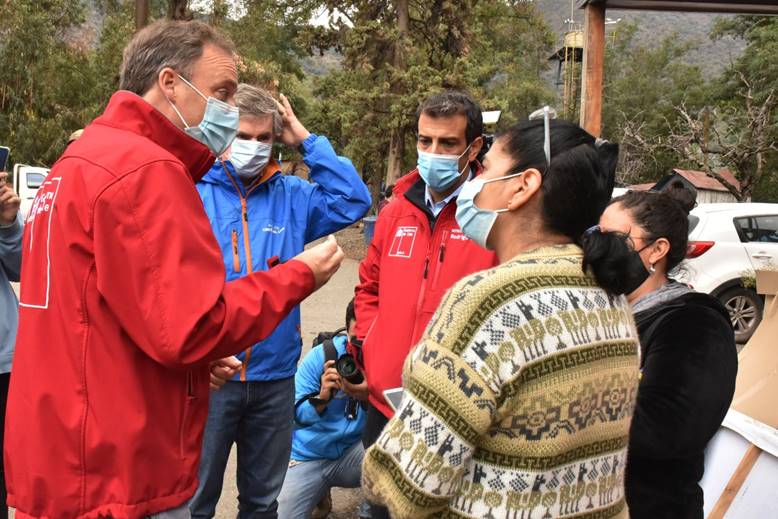 Gobierno anuncia subsidios para reparación de viviendas en sectores afectados por lluvias estivales