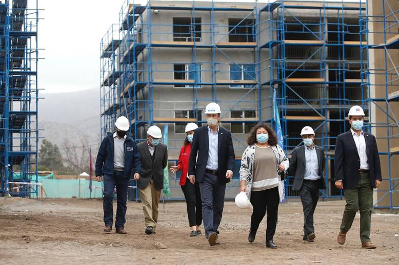 Ministro Felipe Ward presenta Banco de Suelo público para acelerar construcción de proyectos habitacionales