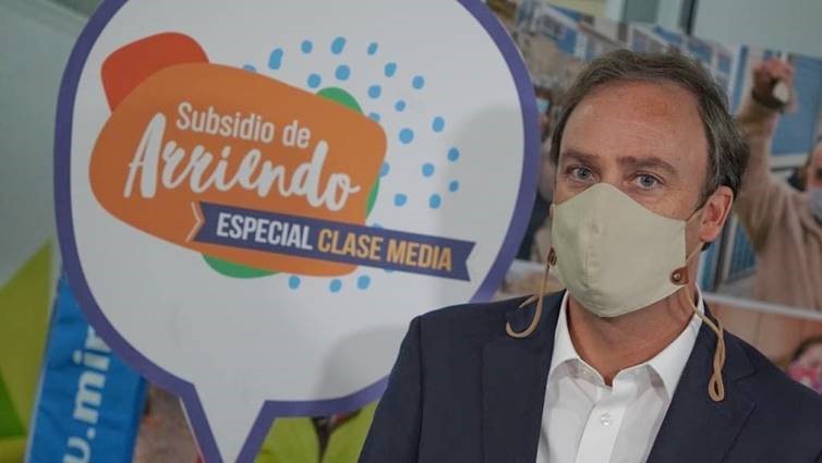 Ministro Felipe Ward anuncia que cerca de 12 mil familias serán beneficiadas con el Subsidio de Arriendo Especial Clase Media