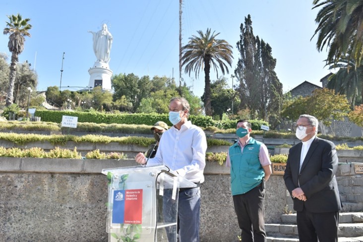 MINVU y el Arzobispado de Santiago entregan medidas a los feligreses que visitarán el Santuario el próximo miércoles para la celebración del Día de la Inmaculada Concepción