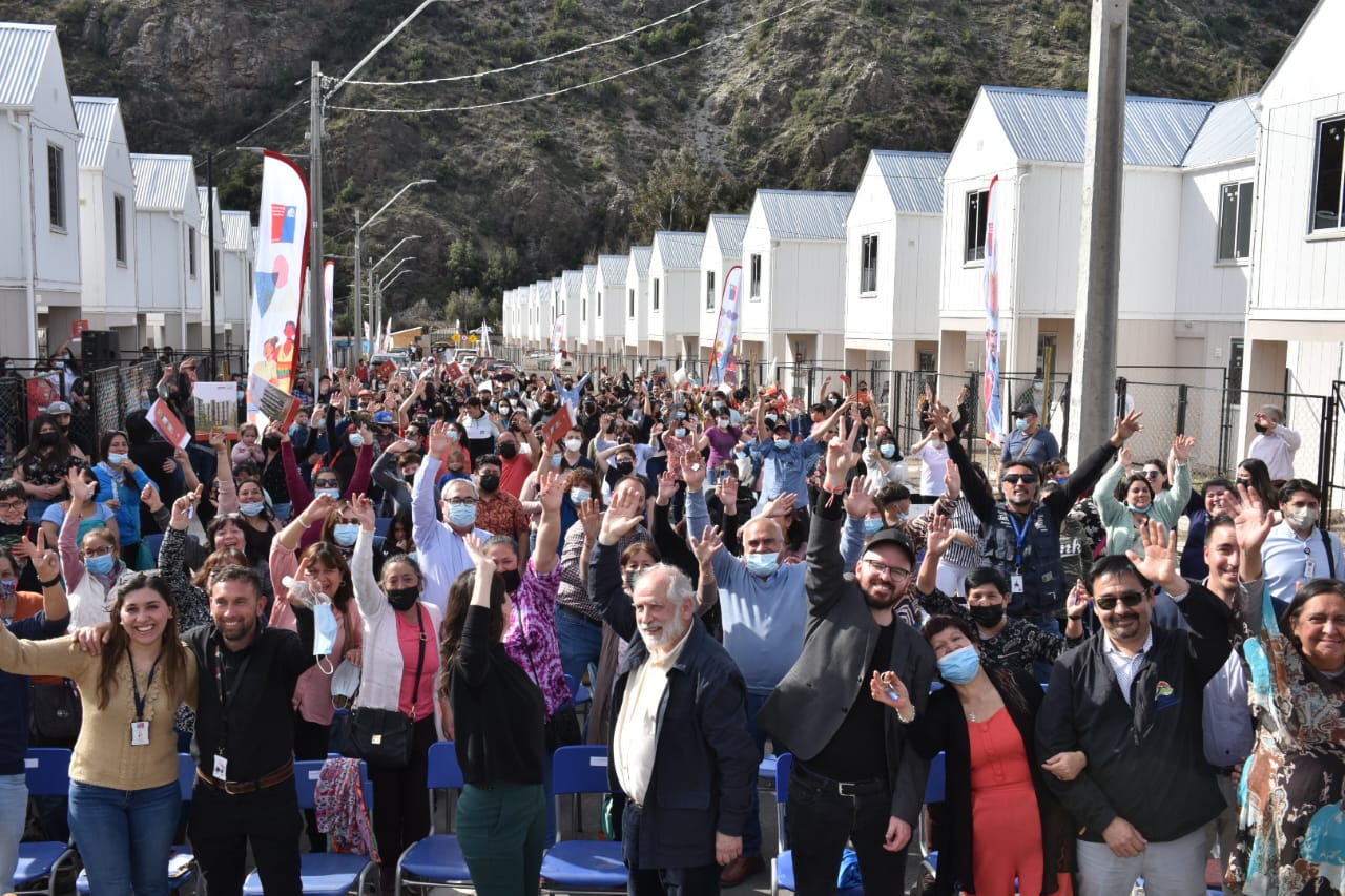 Gobierno entrega 133 viviendas a familias de San José de Maipo