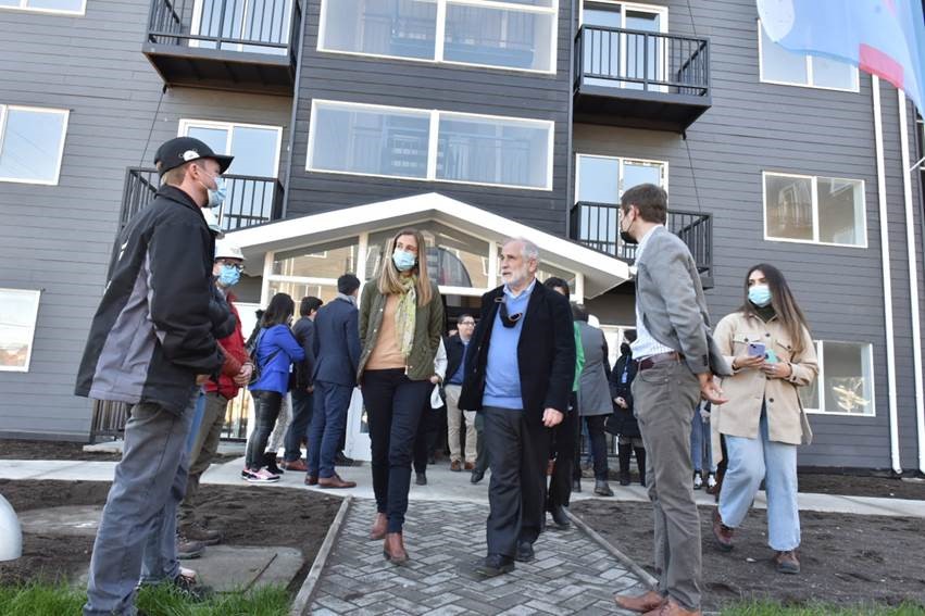 Minvu anuncia proceso de adquisición de edificio industrializado en madera para destinarlo a arriendo