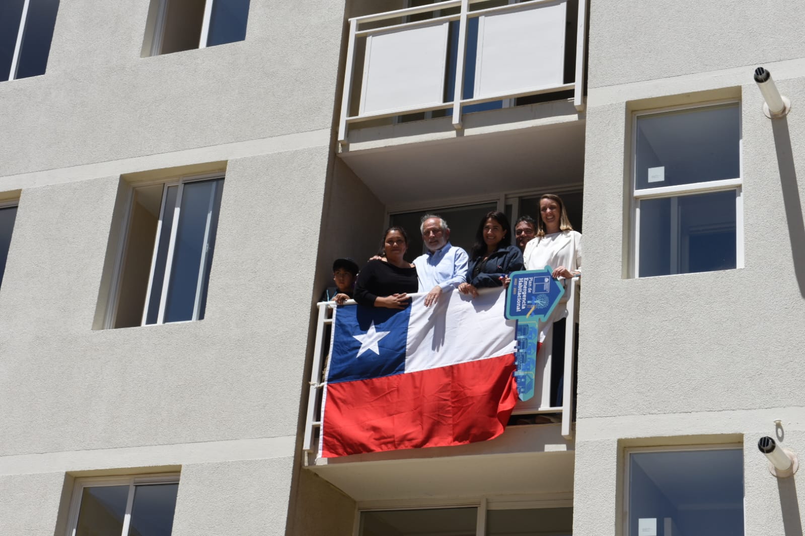 Ministro Montes anuncia proyecto de arriendo a precio justo, obras viales e impulso a la vivienda industrializada para La Araucanía