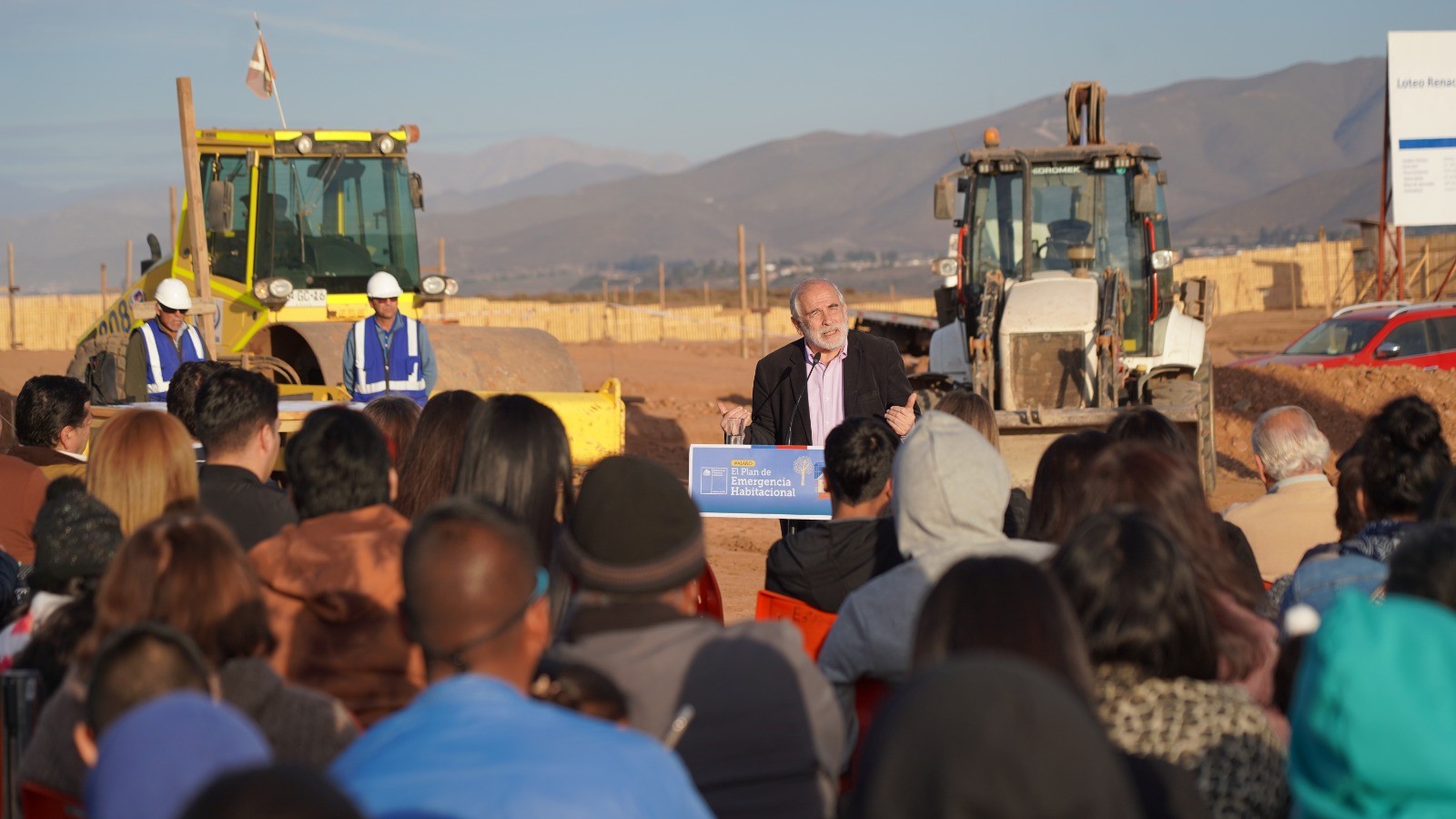 Ministro Montes cierra gira en región de Coquimbo con inicio de obras para más de 600 viviendas del Plan de Emergencia Habitacional