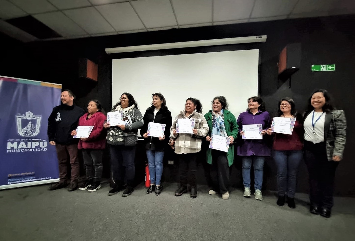 MINVU participa en Escuela de Vivienda de Maipú con charla sobre Nueva Ley de Copropiedad