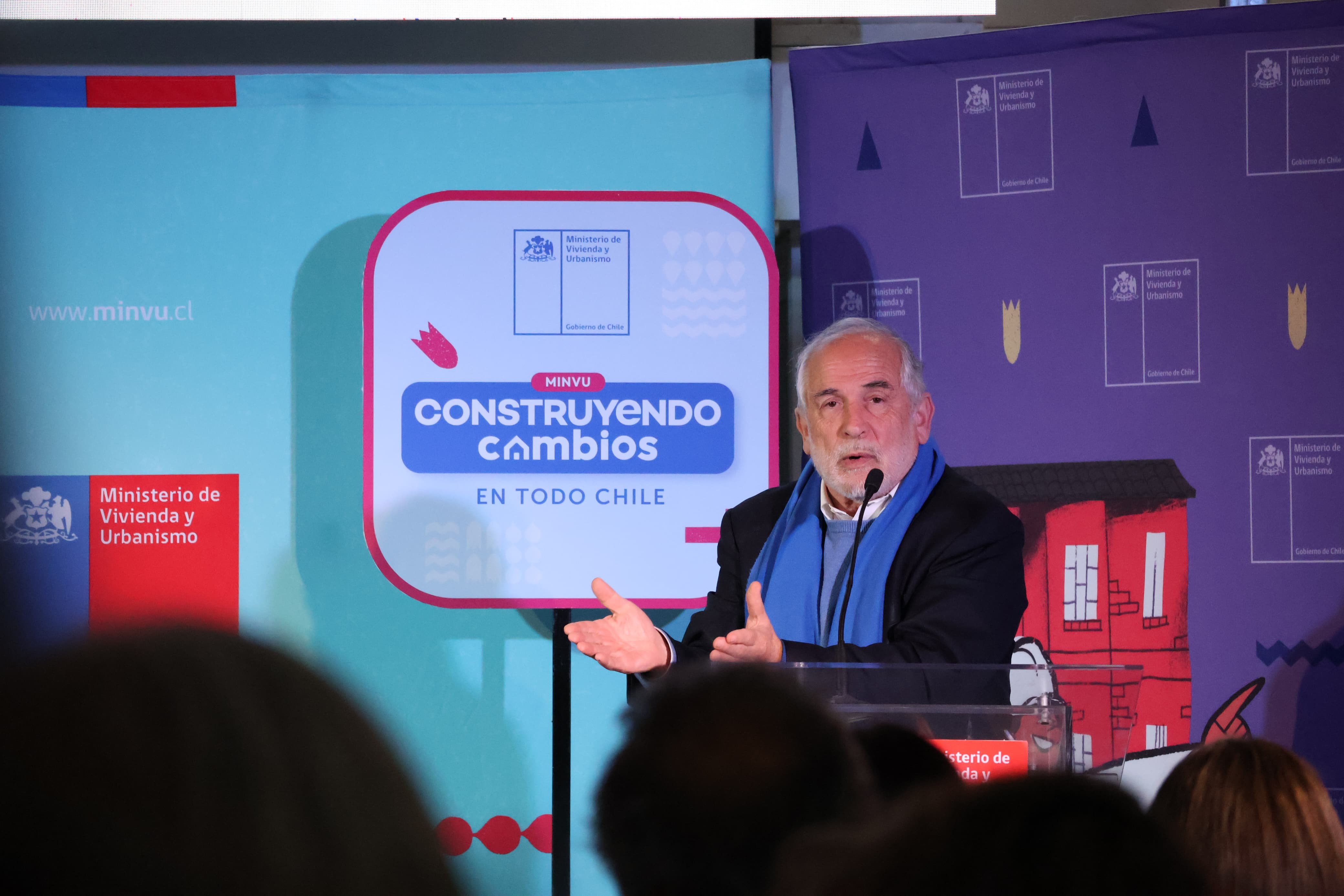 Ministro Montes por informe de la CChC: “Es un aporte al debate, pero su metodología es distinta a la del Minvu”