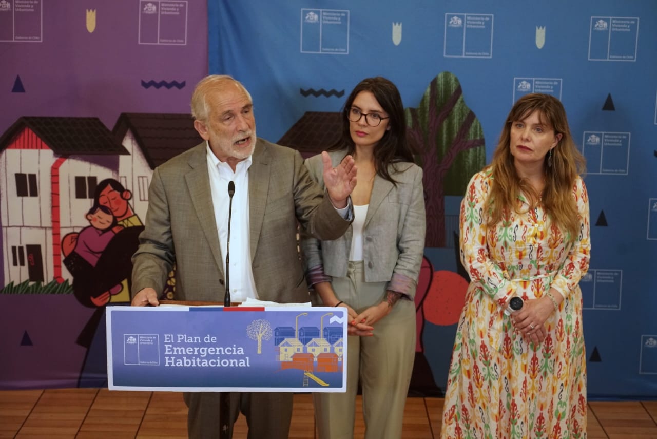 Ministro Montes y ministra Vallejo por diligencias en el MINVU: “Son fruto de una denuncia que hizo el propio ministerio de Vivienda”