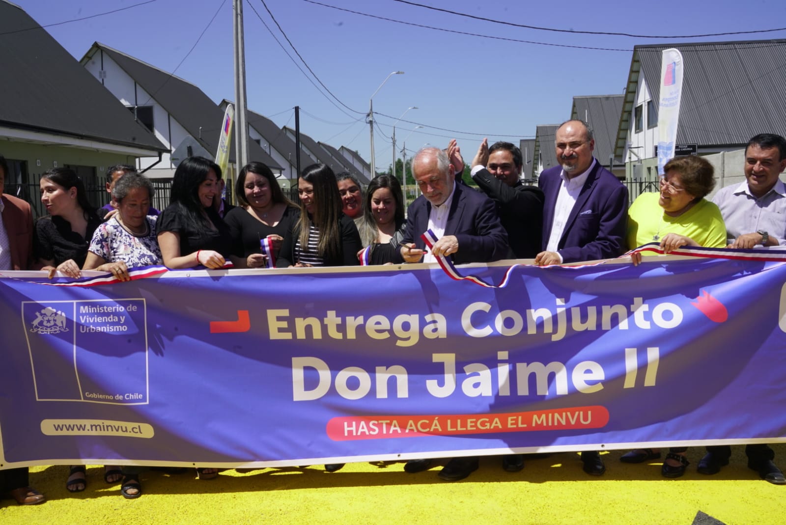 Ministro Montes por déficit habitacional: “Es un problema humano y social, por eso hemos llamado permanentemente a todos a unirnos”