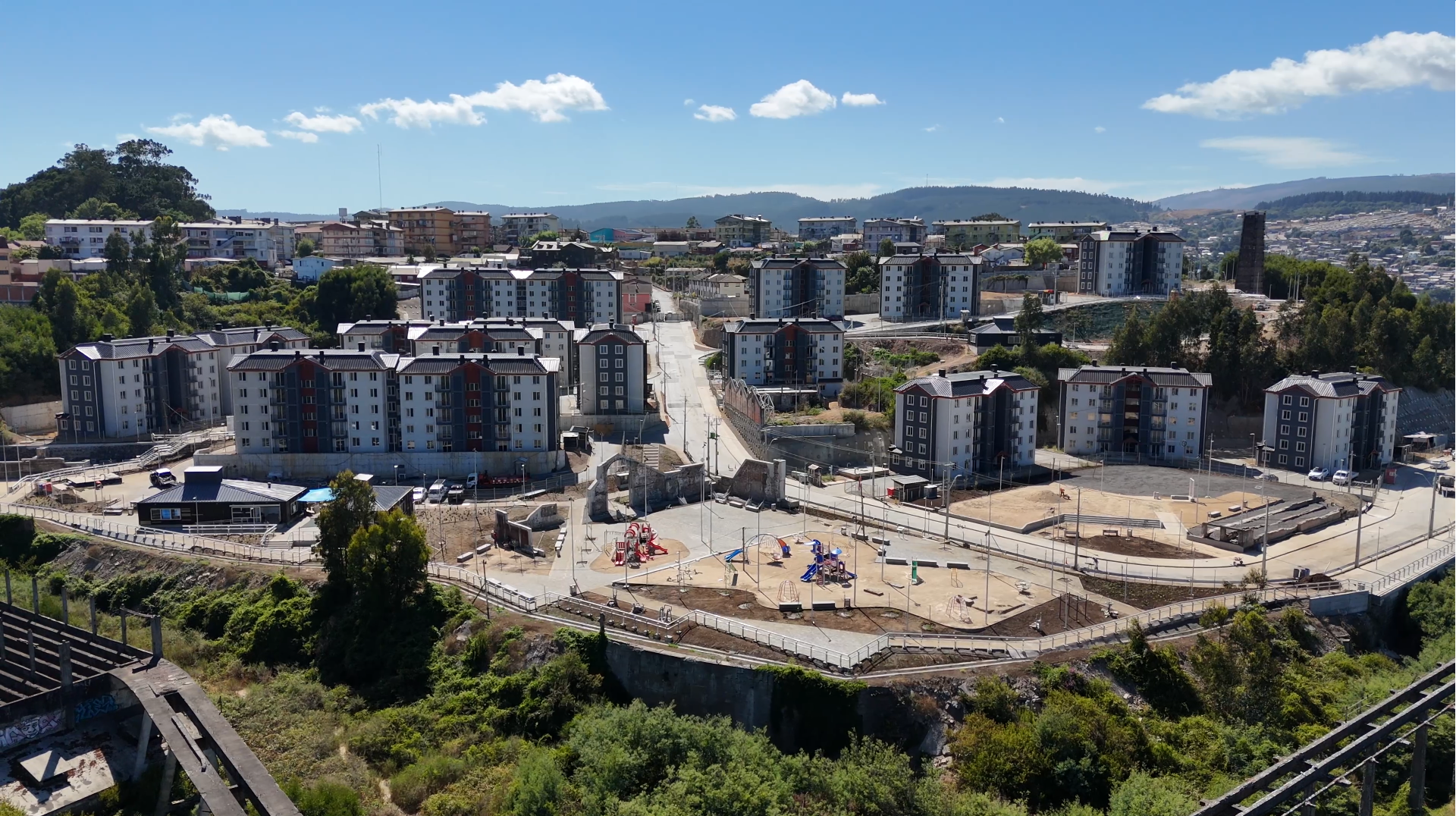 Ministro Montes destaca inaugurado proyecto Lota Green como “de lo mejor logrado en el país” en su relación entre la vivienda, la ciudad y el entorno