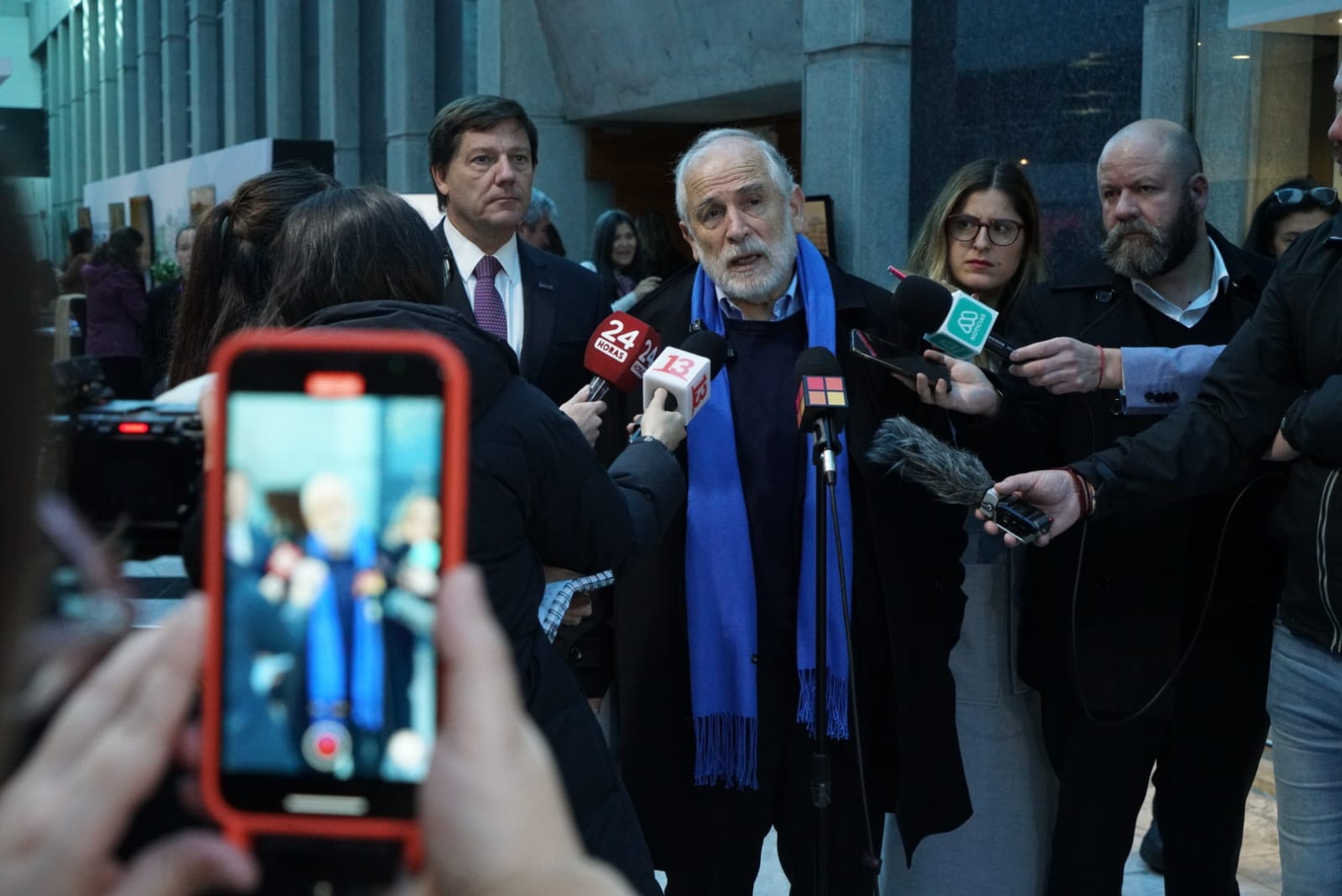 Ministro Montes por Euromarina II: “Está bien que la alcaldesa haya declarado la inhabitabilidad”
