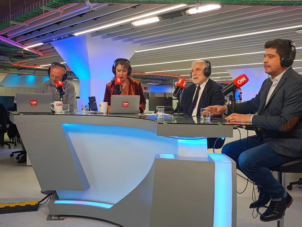 Montes respalda a Marcel: «La CMPC no es muy responsable en un momento en que se está tratando de reactivar la economía”