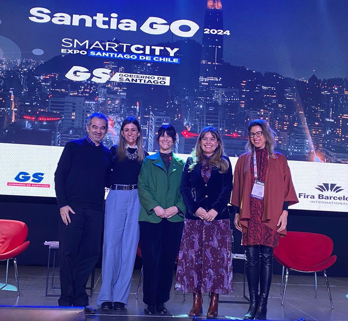Subsecretaria Gabriela Elgueta presenta en Expo Smart City el Plan Ciudades Justas