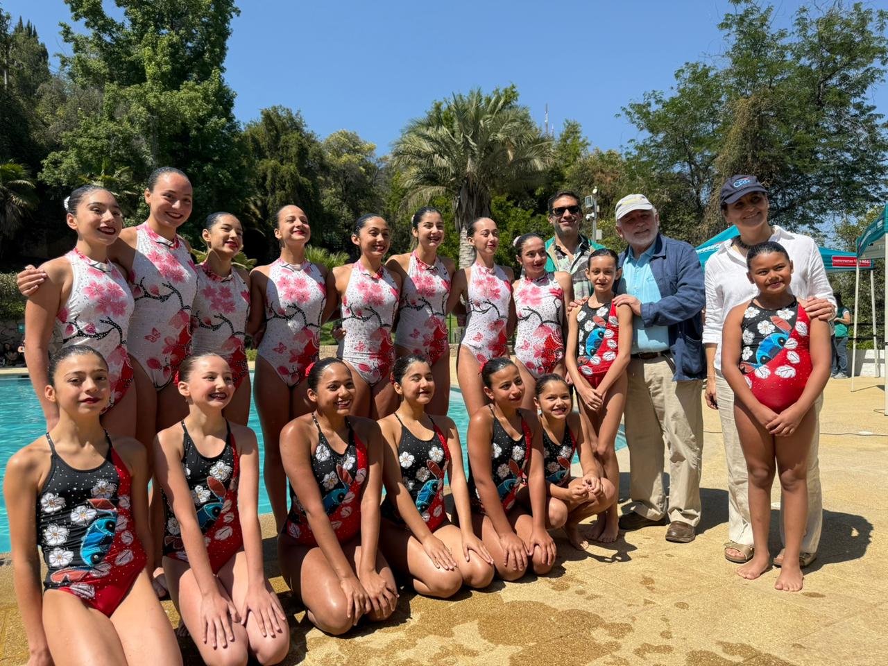 Ministros Montes y Aguilera inauguran la temporada de la piscina Tupahue de Parquemet y presentan obras de remodelación para una mejor experiencia de sus visitantes