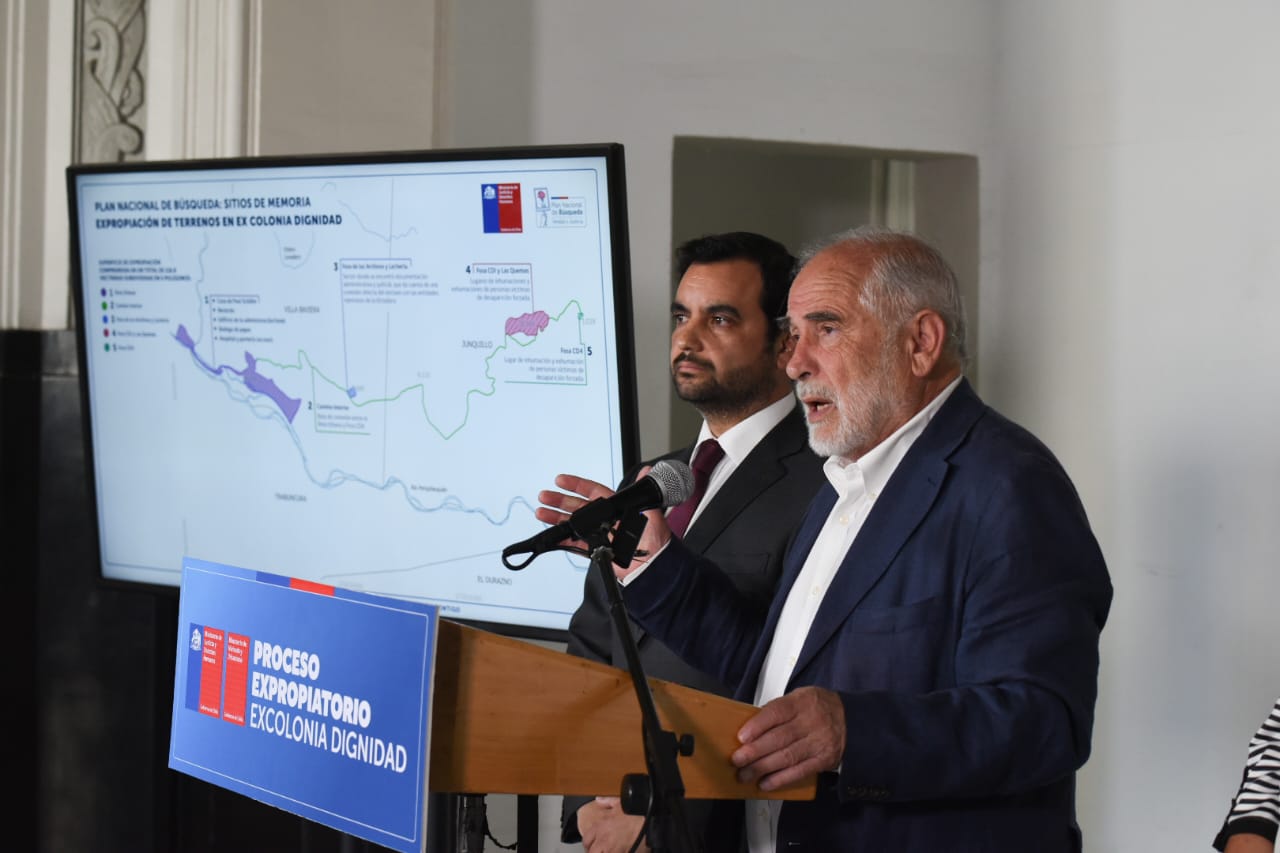 Gobierno informa plan de expropiación de terrenos de ex Colonia Dignidad para convertirlos en sitios de memoria