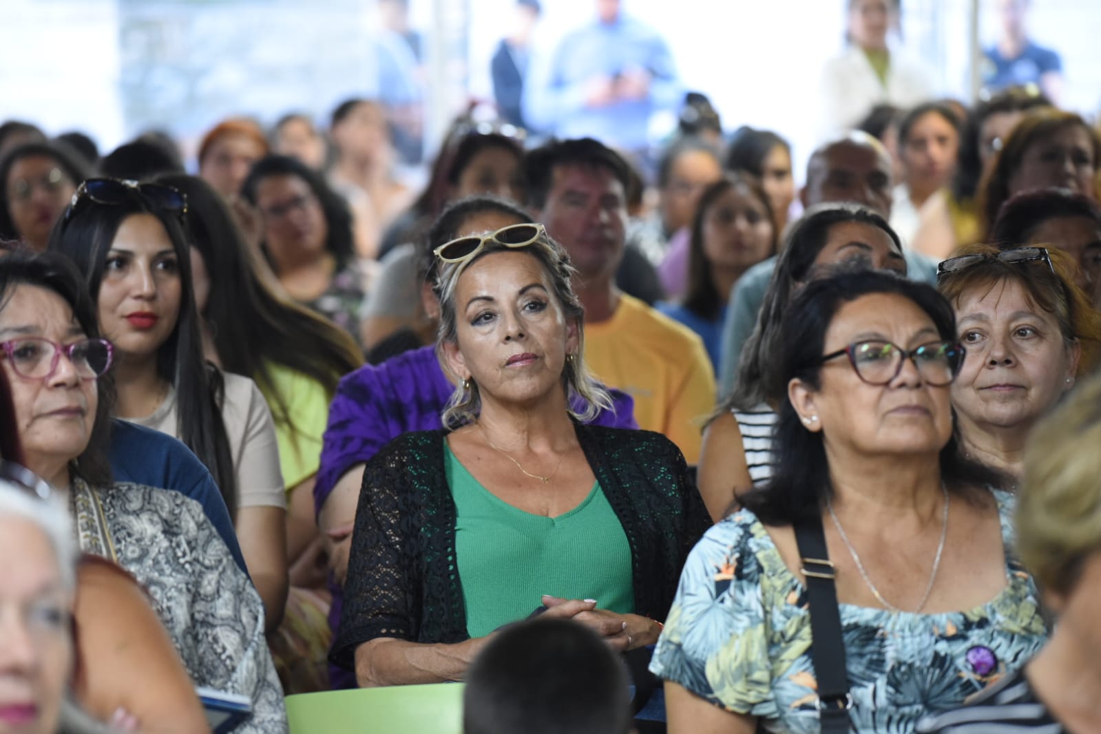 Ministro Montes da inicio al Mes de la Mujer con diálogo en la comuna de Pedro Aguirre Cerda