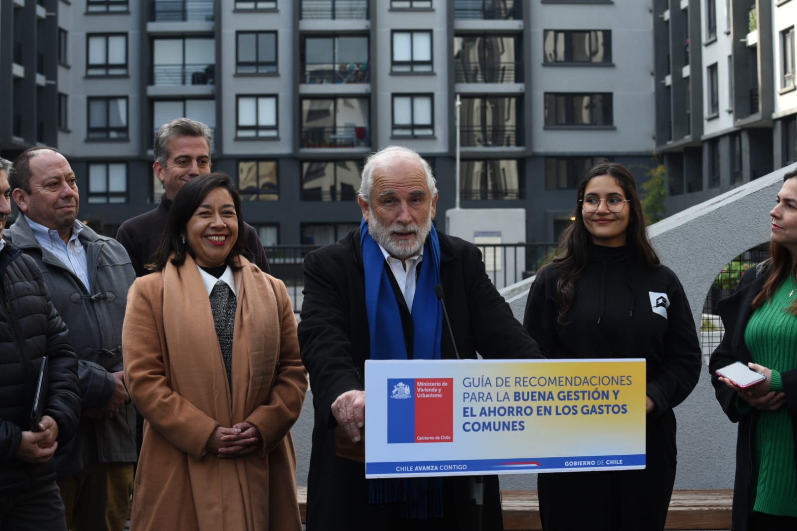 Minvu presenta guía con recomendaciones para mitigar el alza de los gastos comunes