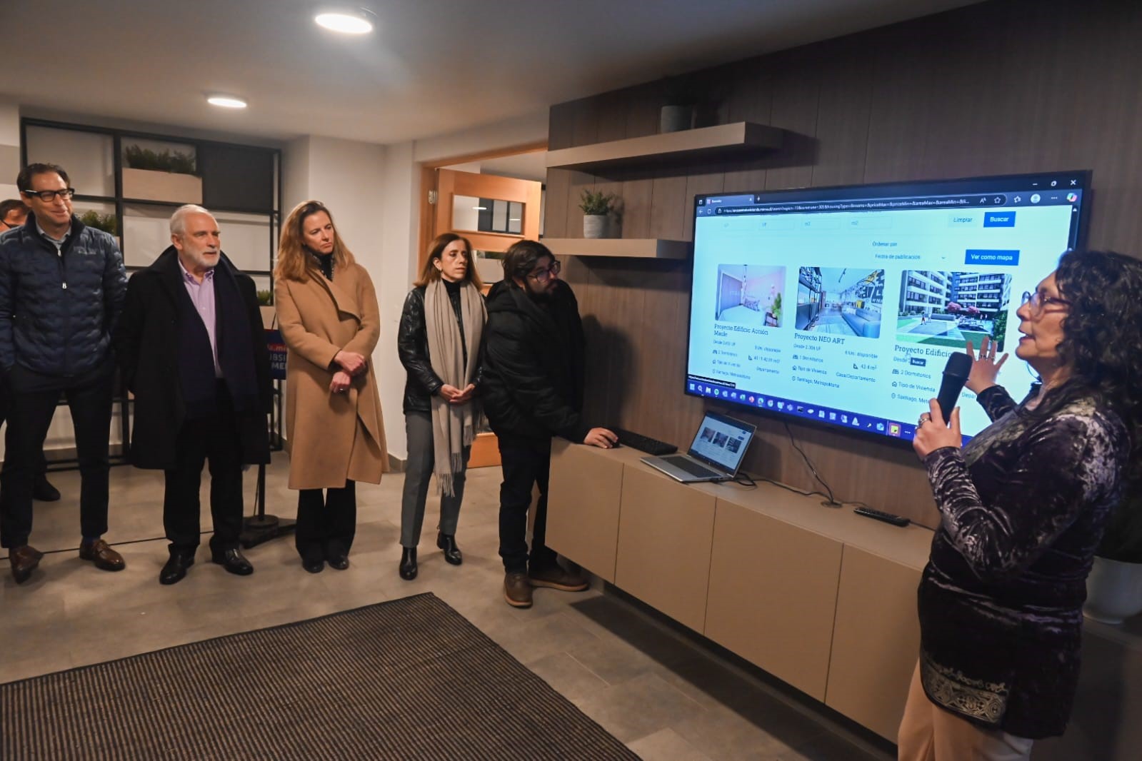 Minvu presenta nuevo portal de oferta inmobiliaria destinado a familias beneficiarias del subsidio para sectores medios