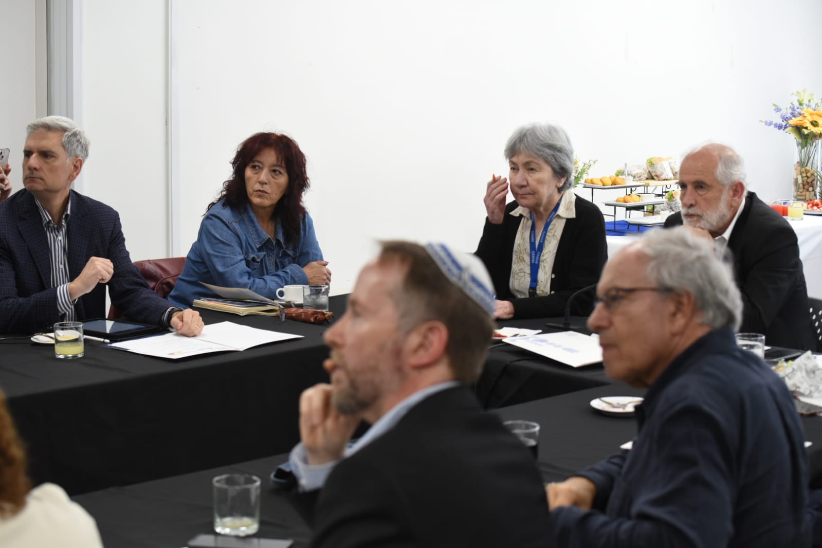Ministro Montes encabeza nueva sesión del Consejo Asesor PEH reafirmando importancia de extender el Plan hasta 2029