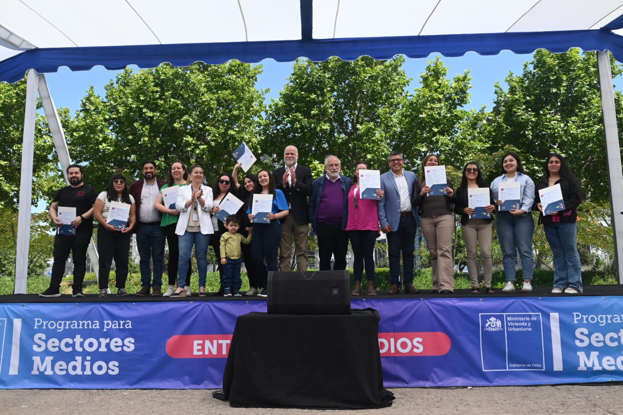 Gobierno anuncia que meta de viviendas entregadas por el Plan de Emergencia Habitacional alcanzó el 88% de avance