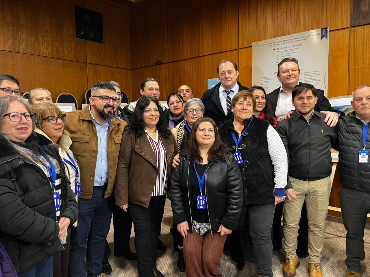Ministro Poduje anuncia detalles del proyecto elegido por las familias de Ríos de Chile para su nuevo conjunto habitacional
