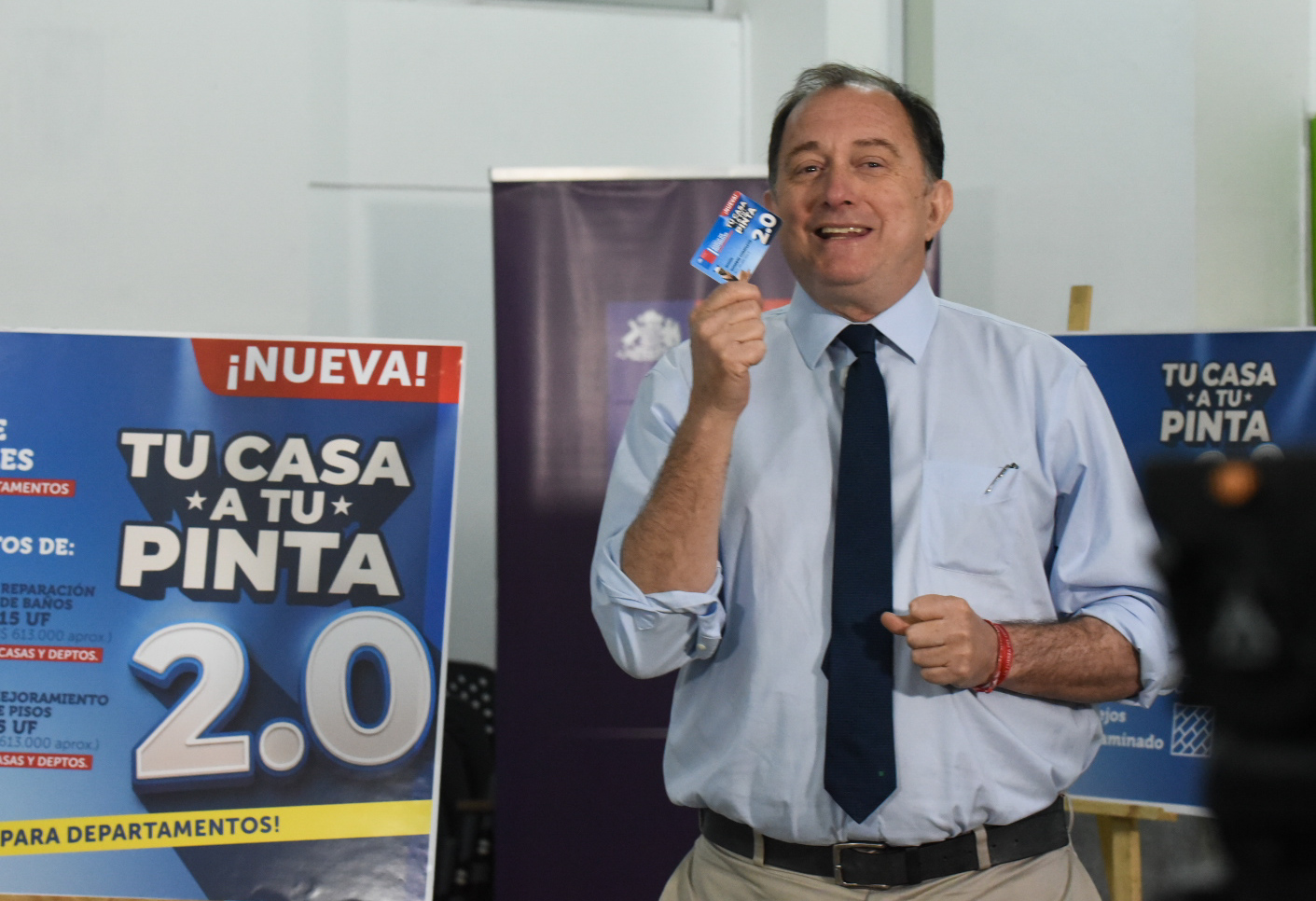 Ministro Ivan Poduje lanza nueva Tarjeta Banco de Materiales 2.0 para arreglar casas y departamentos